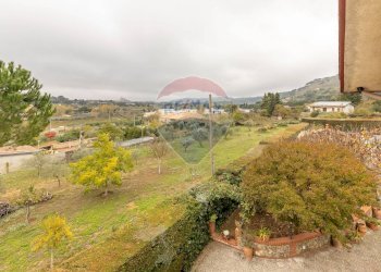 Vista delle montagne - Villa C/da Cannarozzo
 
s.n., Piazza Armerina - foto 42