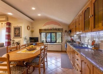 Cucina - Villa C/da Cannarozzo
 
s.n., Piazza Armerina - foto 48