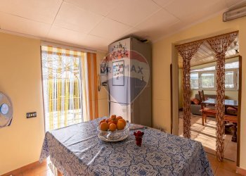 Sala da pranzo - Villa C/da Cannarozzo
 
s.n., Piazza Armerina - foto 68