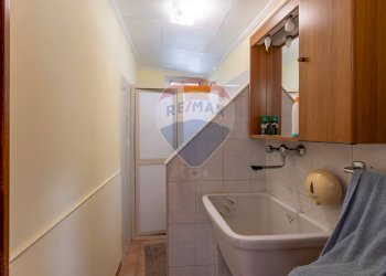 Bagno - Villa C/da Cannarozzo
 
s.n., Piazza Armerina - foto 71