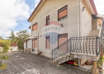 Casa all\'aperto - Villa C/da Cannarozzo
 
s.n., Piazza Armerina - foto 73