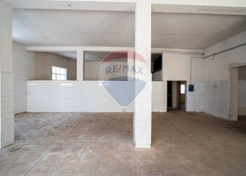 Parcheggio - Appartamento VIA VASCO PRATOLINI, Belpasso - foto 26