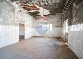 Stanza vuota - Appartamento VIA VASCO PRATOLINI, Belpasso - foto 31