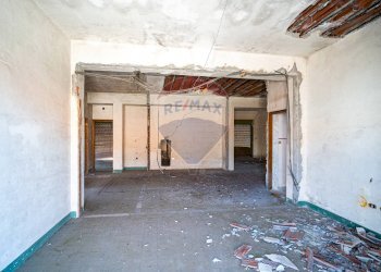 Stanza vuota - Appartamento VIA VASCO PRATOLINI, Belpasso - foto 43