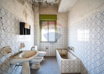 Bagno - Appartamento VIA VASCO PRATOLINI, Belpasso - foto 49