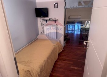 Camera / camera da letto - Quadrilocale Via Umberto
 
220, Catania - foto 31