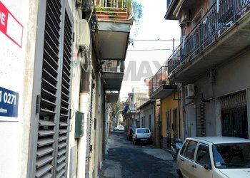 Edificio all\'aperto - Casa semi indipendente Via bolzano
 
28, Paterno - foto 32