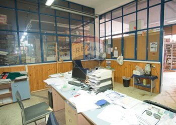 Ufficio - Locale Commerciale Via Etnea
 
506, Gravina di Catania - foto 1