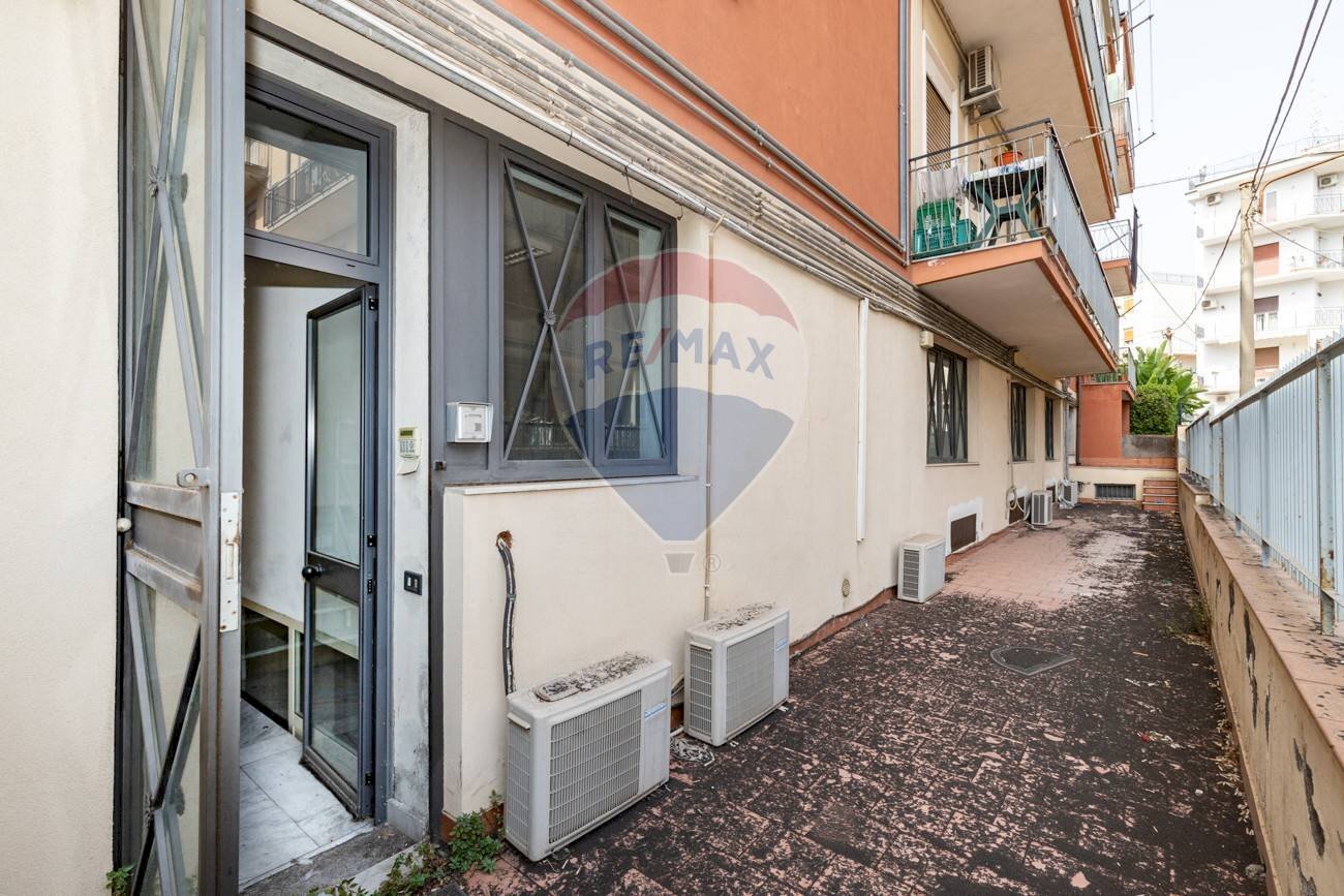 Terrazza - Warehouse Via Ottavio Profeta
 
2, Catania - photo 2