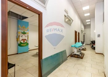 Hall / corridoio - Warehouse Via Ottavio Profeta
2, Catania - photo 12