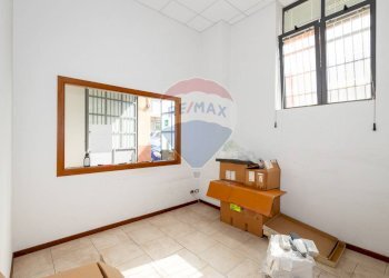 Camera / camera da letto - Warehouse Via Ottavio Profeta
2, Catania - photo 16