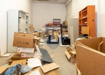 Camera / camera da letto - Warehouse Via Ottavio Profeta
2, Catania - photo 18