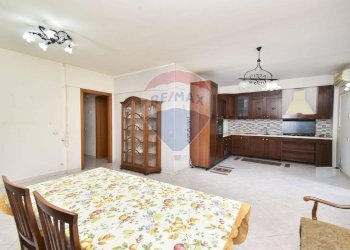 Sala da pranzo - Quadrilocale Via De Nicola
 
9, Belpasso - foto 1