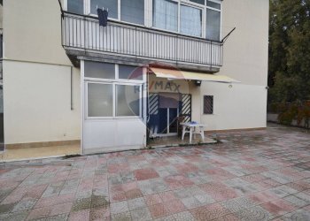 Terrazza - Quadrilocale Via De Nicola
 
9, Belpasso - foto 9