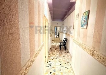 Hall / corridoio - Trilocale via Arnolfo di Cambio
 
51, Empoli - foto 3