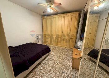 Camera / camera da letto - Trilocale via Arnolfo di Cambio
 
51, Empoli - foto 4