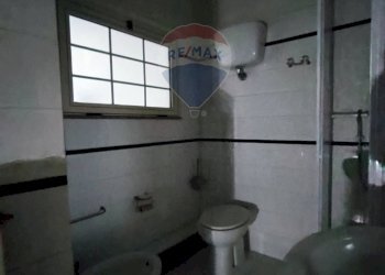 Bagno - Casa semi indipendente piazza guglielmo marconi
 
12, Roggiano Gravina - foto 26