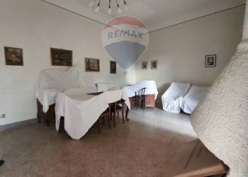 Camera / camera da letto - Casa semi indipendente piazza guglielmo marconi
 
12, Roggiano Gravina - foto 30