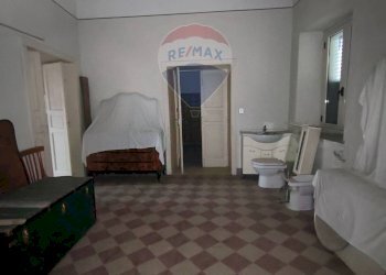 Bagno - Casa semi indipendente piazza guglielmo marconi
 
12, Roggiano Gravina - foto 37