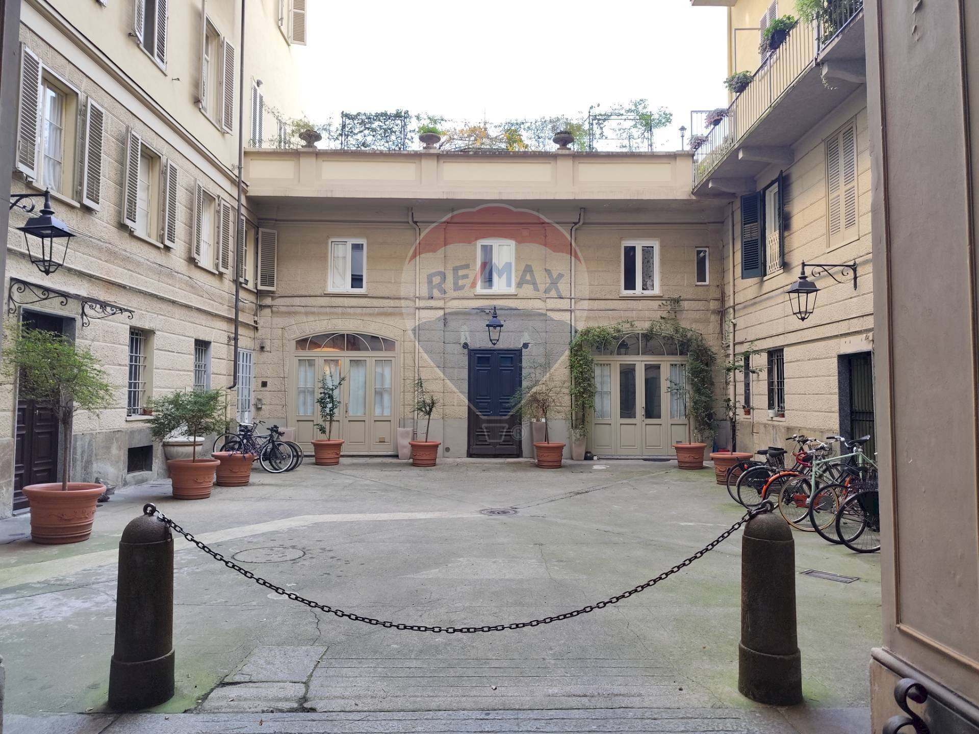 Edificio all\'aperto - Appartamento Via Po
 
43, Torino - foto 3