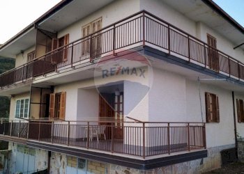 Casa all\'aperto - Casa semi indipendente via croce
 
12, Cerzeto - foto 3