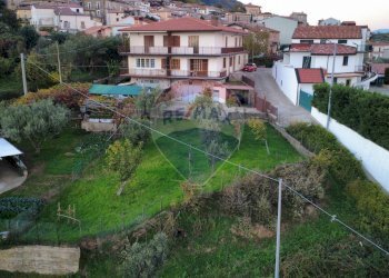 Casa all\'aperto - Casa semi indipendente via croce
 
12, Cerzeto - foto 4