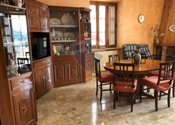 Sala da pranzo - Casa semi indipendente via croce
 
12, Cerzeto - foto 11