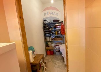 Dispensa di stoccaggio - Casa semi indipendente via croce
 
12, Cerzeto - foto 14