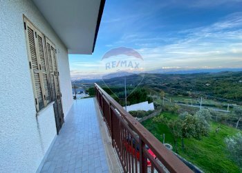 Balcone - Casa semi indipendente via croce
 
12, Cerzeto - foto 24