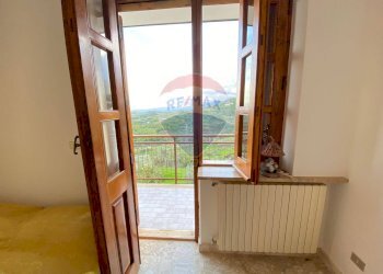 Stanza vuota - Casa semi indipendente via croce
 
12, Cerzeto - foto 47