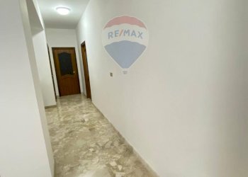 Hall / corridoio - Casa semi indipendente via croce
 
12, Cerzeto - foto 49