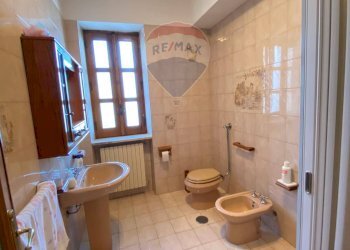 Bagno - Casa semi indipendente via croce
 
12, Cerzeto - foto 62