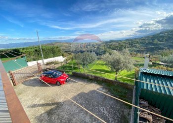 Vista delle montagne - Casa semi indipendente via croce
 
12, Cerzeto - foto 66