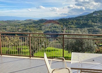 Balcone - Casa semi indipendente via croce
 
12, Cerzeto - foto 69