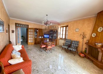 Sala da pranzo - Casa semi indipendente via croce
 
12, Cerzeto - foto 85