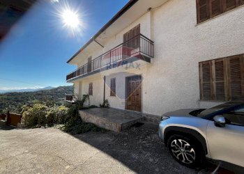 Casa all\'aperto - Casa semi indipendente via croce
 
12, Cerzeto - foto 95