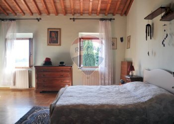 Camera / camera da letto - Casa indipendente Via Tortori
 
1, Montespertoli - foto 19
