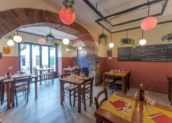 Sala da pranzo - Locale Commerciale Greve in Chianti - foto 1