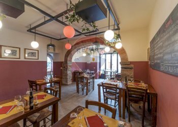 Sala da pranzo - Locale Commerciale Greve in Chianti - foto 7