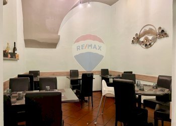 SALETTA CON TAVOLI - Commercial Premises Pistoia - photo 13