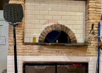 FORNO A LEGNA - Commercial Premises Pistoia - photo 26