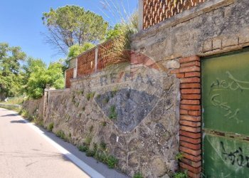 Casa all\'aperto - Villa S.S. 561 C.da Lago - Parasporino
 
snc, Enna - foto 24