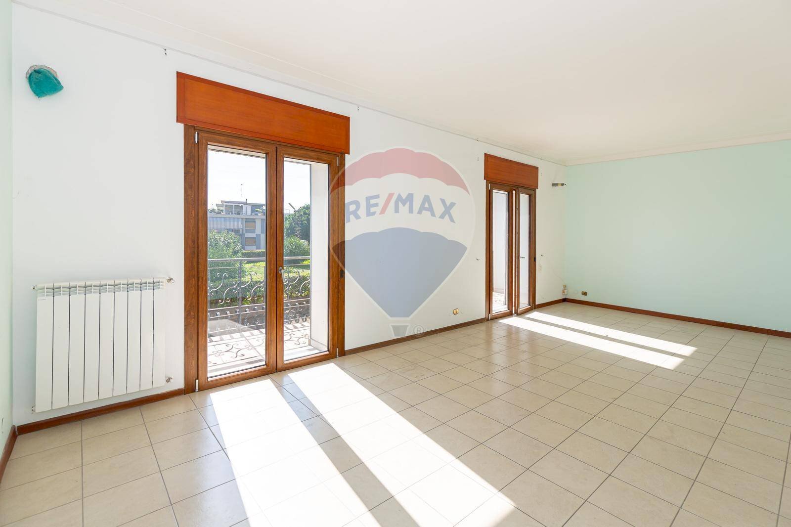 Stanza vuota - Appartamento VIA NOVALUCE
 
73, Tremestieri Etneo - foto 3