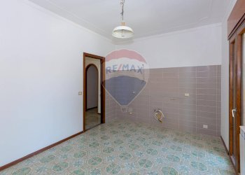 Stanza vuota - Appartamento VIA NOVALUCE
 
73, Tremestieri Etneo - foto 15