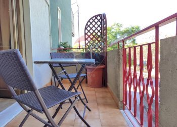 Balcone - Bilocale Via Piccolo Torrente Pagliara
 
16-18, Roccalumera - foto 2