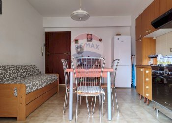 Sala da pranzo - Bilocale Via Piccolo Torrente Pagliara
 
16-18, Roccalumera - foto 4