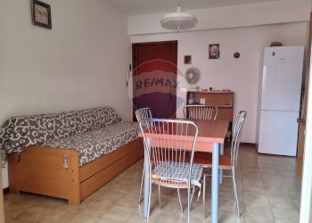 Sala da pranzo - Bilocale Via Piccolo Torrente Pagliara
 
16-18, Roccalumera - foto 8