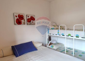 Camera / camera da letto - Bilocale Via Piccolo Torrente Pagliara
 
16-18, Roccalumera - foto 20