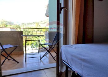 Balcone - Bilocale Via Piccolo Torrente Pagliara
 
16-18, Roccalumera - foto 21