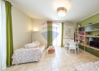 Sala da pranzo - Trilocale P.zza Municipio
 
40, Belpasso - foto 7